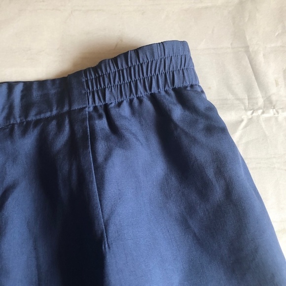 Talbots Petites Silk A line navy blue skirt size 12 Host Pick! - Picture 8 of 9